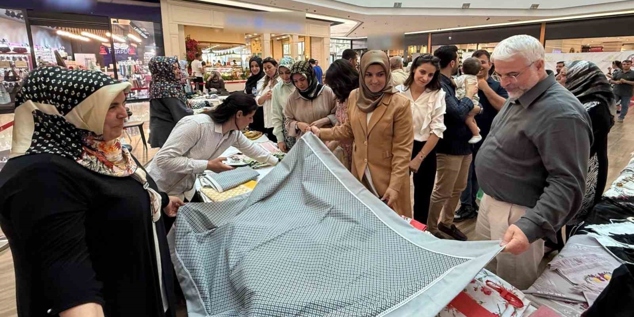 Başkan Kablan, Adem Ürünleri Sergisini Ziyaret Etti