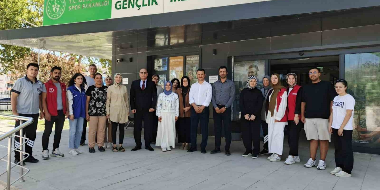 Gölbaşı’ndaki Spor Tesisleri İncelendi