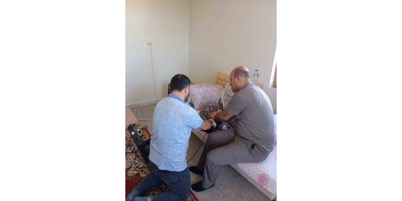 Dicle’de Hasta, Yaşlı Ve Yatalak Vatandaşların Kimlik Kartı Başvuruları Evlerinde Alınıyor