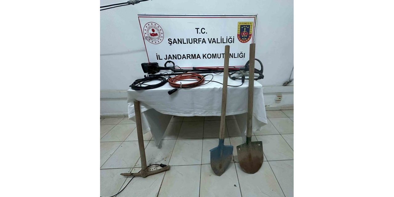 Jandarmadan Definecilere Suçüstü: 4 Gözaltı