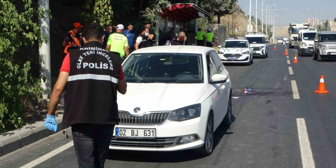 Malatya’da Otomobilin Çarptığı Yaya Ağır Yaralandı