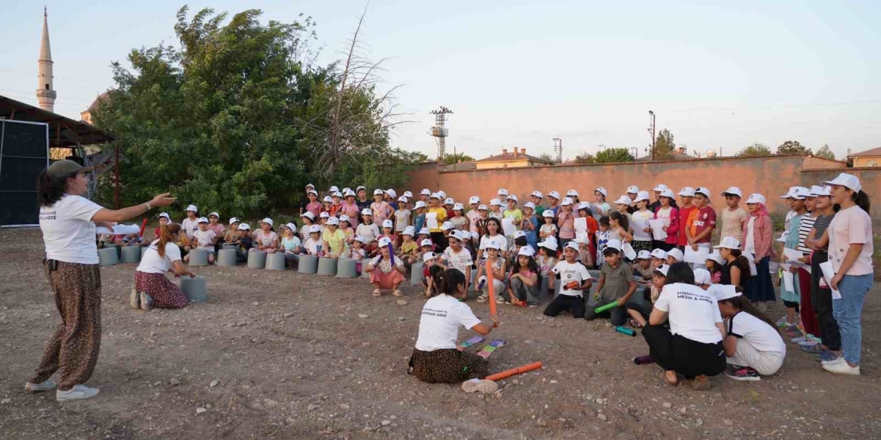 Diyarbakır’da 20 Noktada ‘çocuk Köy Şenlikleri’ Düzenlendi