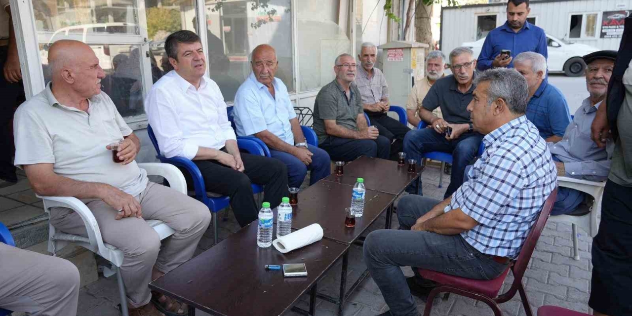 Başkan Tutdere, Erdem Caddesi Esnafıyla Kahvaltıda Buluştu