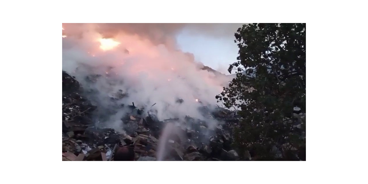 Hafriyat Alanında Çıkan Yangın Korkuttu