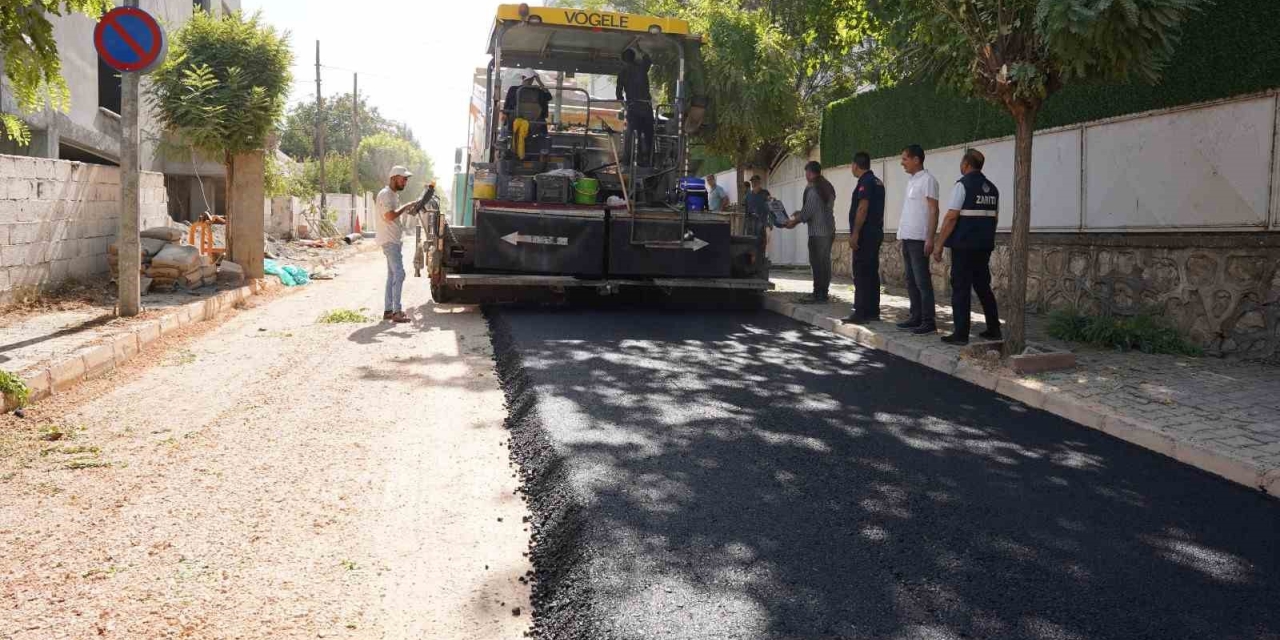 Kahta’da Cadde Ve Sokaklar Yenileniyor