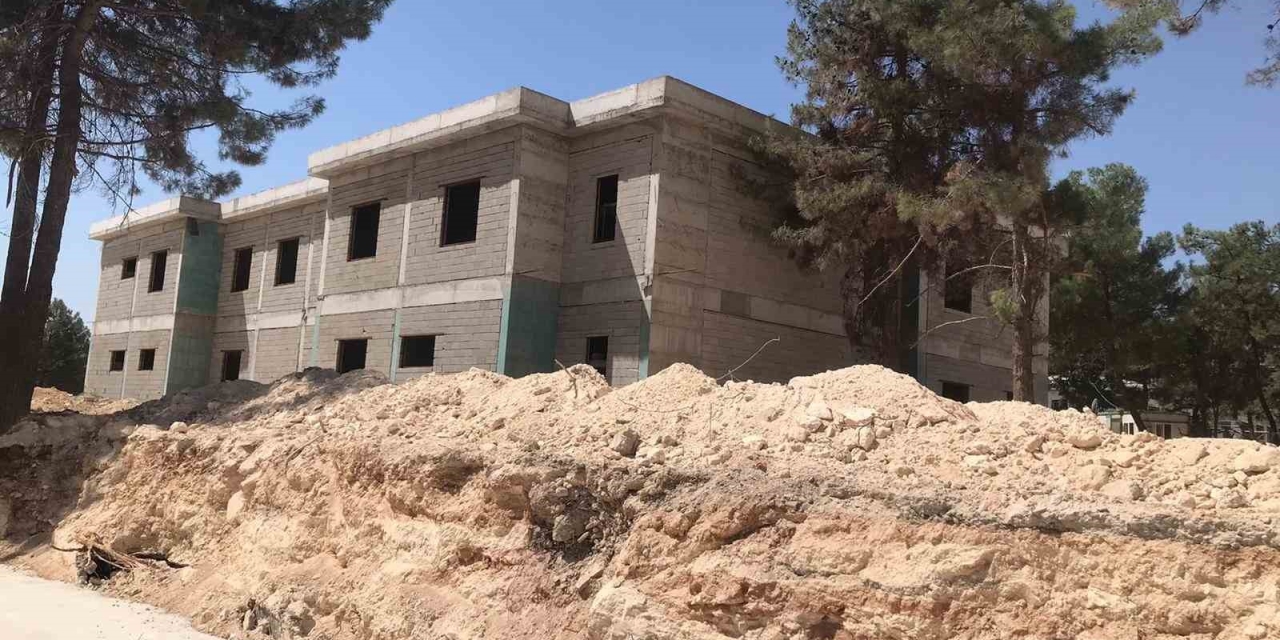 Gaziantep Büyükşehir, Türkiye’nin En Büyük Ve Kapsamlı Alzaymır Merkezini Hizmete Alıyor