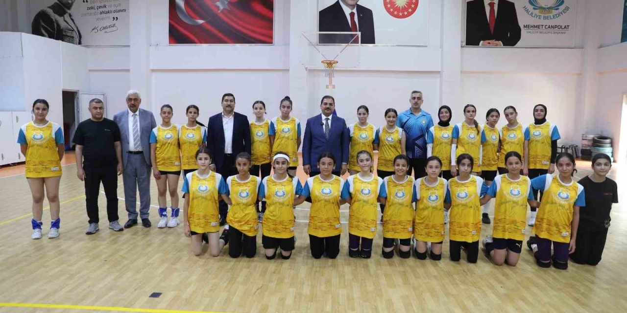 Başkandan Dünya Şampiyonuna Moral Ziyareti