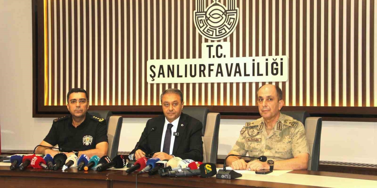 Şanlıurfa’da 10 Bin 500 Sokak Hayvanı Toplatıldı: 13 İlçenin 11’inde Barınak Yapımı Tamamlandı