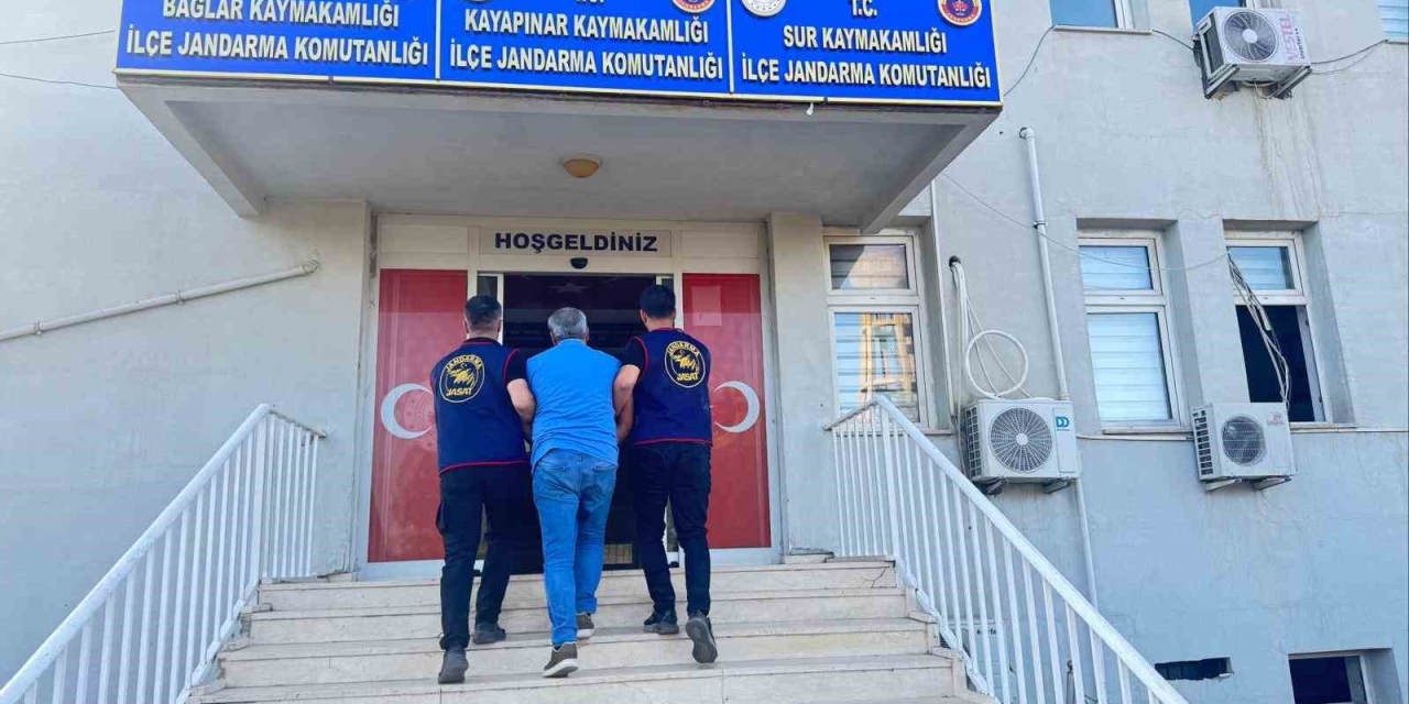 Diyarbakır’da 20 İla 2 Yıl Altı Hapis Cezası Bulunan 40 Kişi Yakalandı
