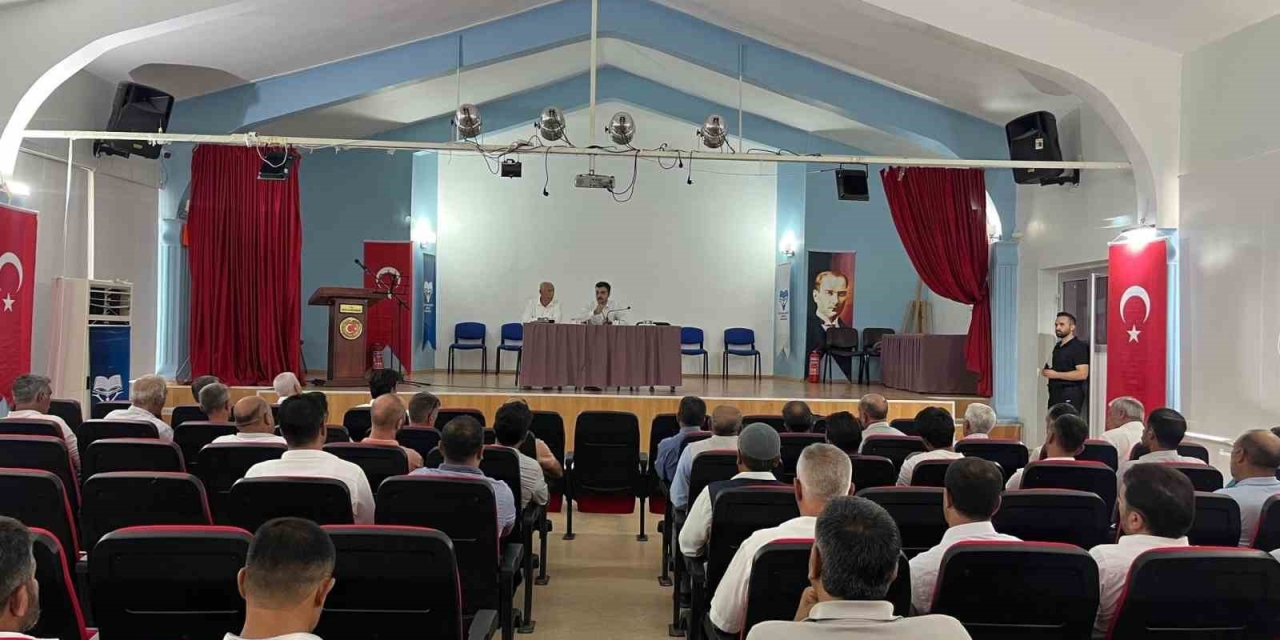 Kaymakam Atış, Vatandaşlarla Bir Araya Geldi