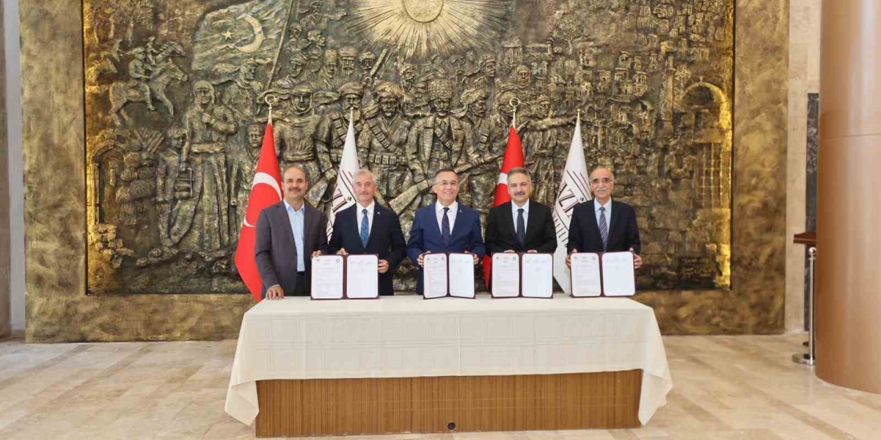 Şahinbey Belediyesi’nden Çiftçilere Tohumu Ve Gübre Desteği