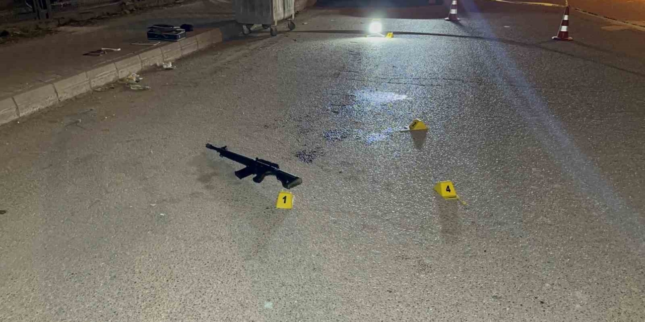 22 Yaşındaki Genç, Sokak Ortasında Vurulmuş Halde Bulundu