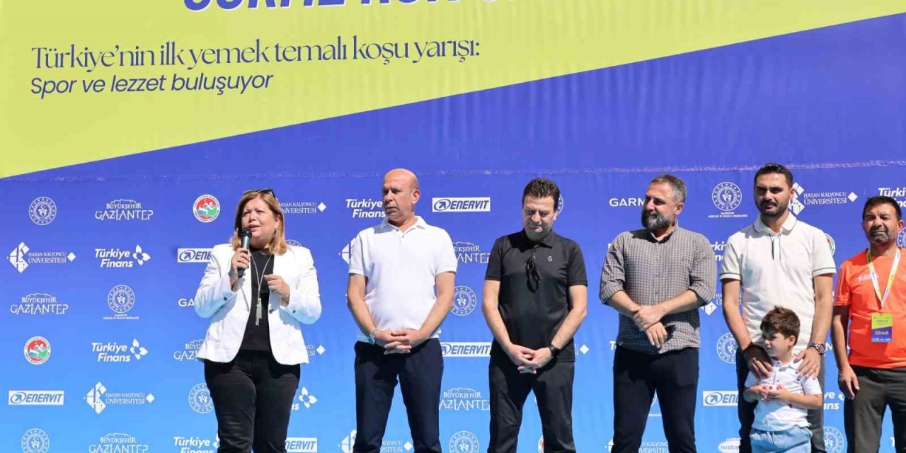Hasan Kalyoncu Üniversitesi Lider Paydaşlığında Türkiye’nin İlk Gastronomi Temalı Uluslararası Yol Koşusu, Gurme Run Gaziantep’te Gerçekleşti