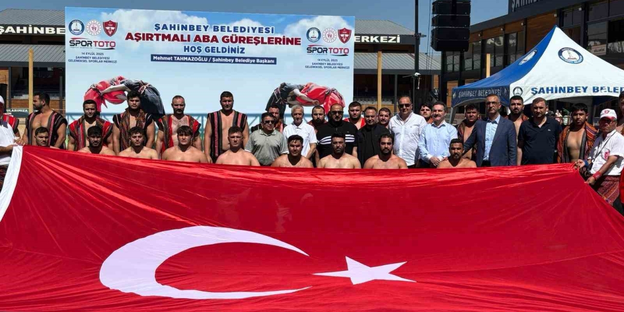Gaziantep’te Geleneksel Aşırtmalı Aba Güreşleri Heyecanı Başladı