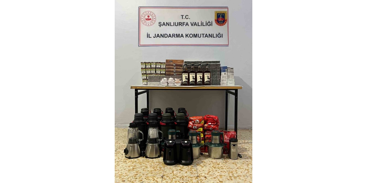 Viranşehir’de Kaçak Tütün Ve Alkol Operasyonu