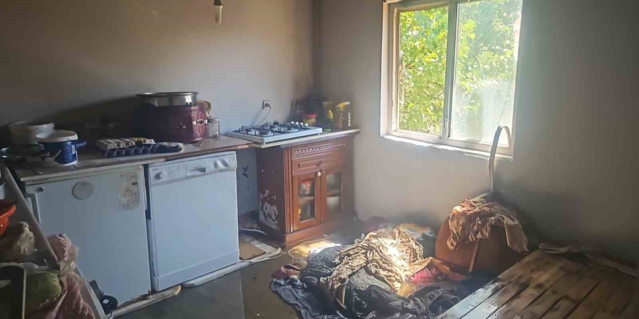 Tüp Yangınında 1 Kişi Hastaneye Kaldırıldı