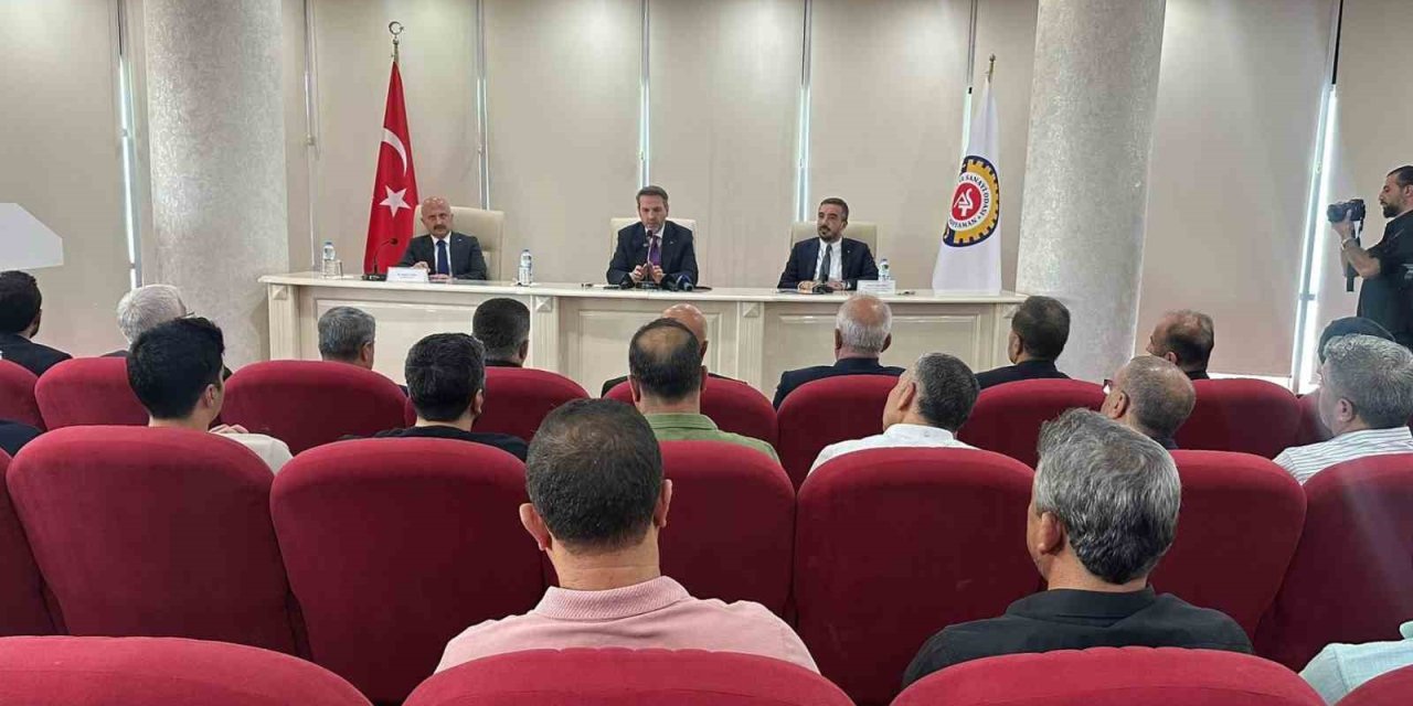 Bakan Bayraktar: "Adıyaman Üretim, Enerji Ve Tarımda Öncü Şehir Olacak"