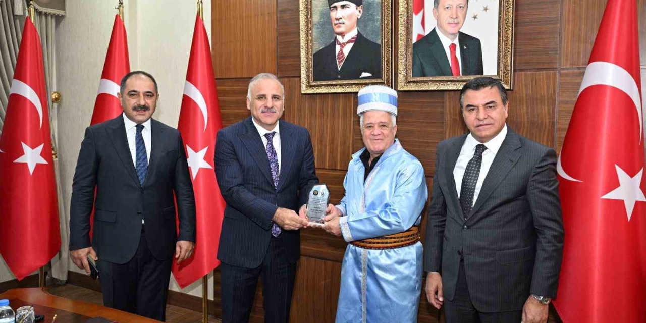 Diyarbakır’da Yılın Ahisi, Kalfası Ve Çırağı Ödüllerini Aldı