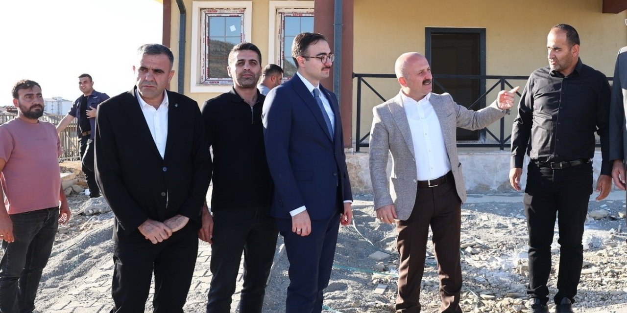 Vali Varol, Sincik’te Yapımı Tamamlanan Köy Evlerini İnceledi