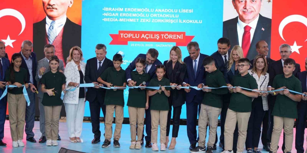 Milli Eğitim Bakanı Tekin, Gaziantep’te 3 Okulun Açılışını Yaptı