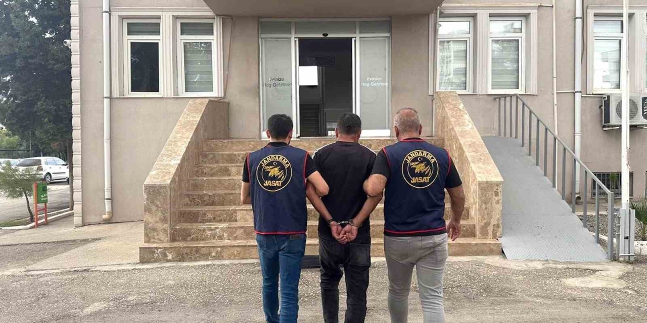 Aranan Şahıs Jandarma Operasyonu İle Yakalandı