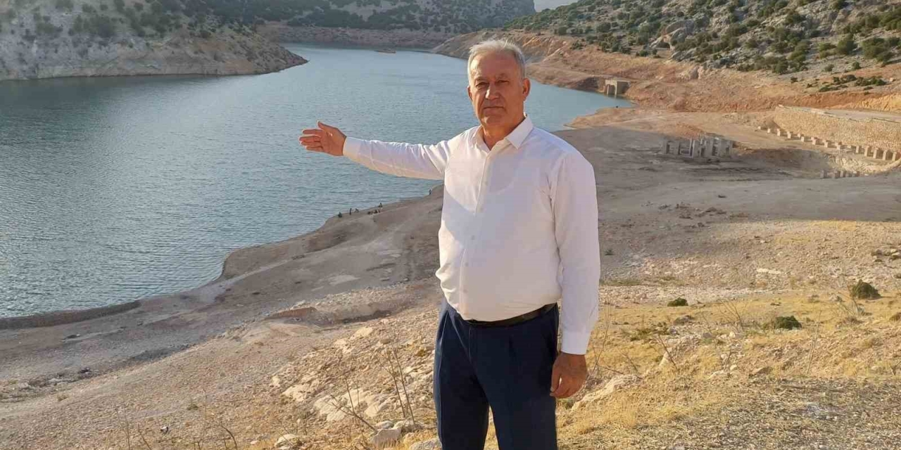 Araban Ardıl Barajı’nda Su Seviyesi Düştü