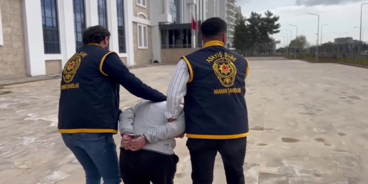 Bir Ayda Yakalanan 255 Şüpheli Şahıstan 74’ü Tutuklandı