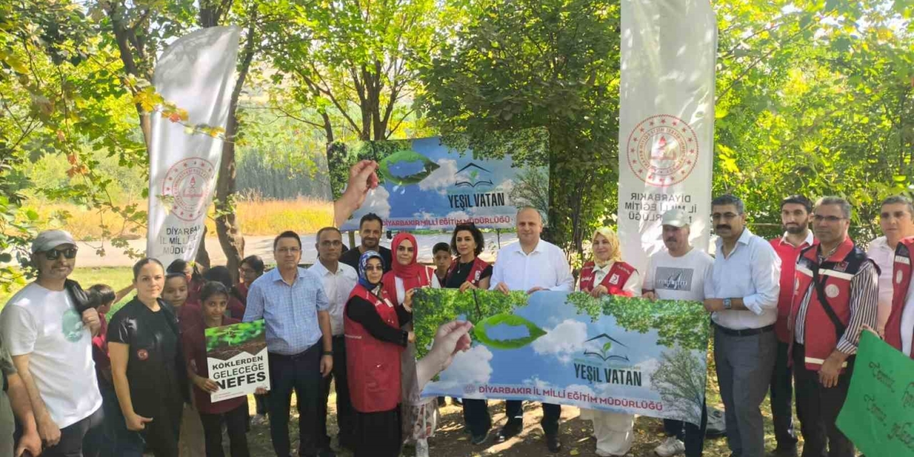 Diyarbakır’da ’yeşil Vatan, Temiz Hava’ Yürüyüşü