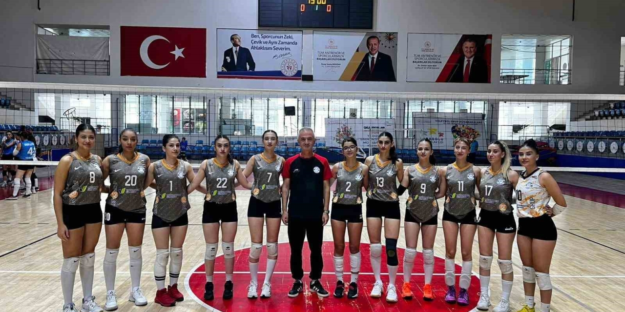 Malatya Voleybol Deplasmanda, Nicer Hotel Voleybol Evinde Galip Geldi