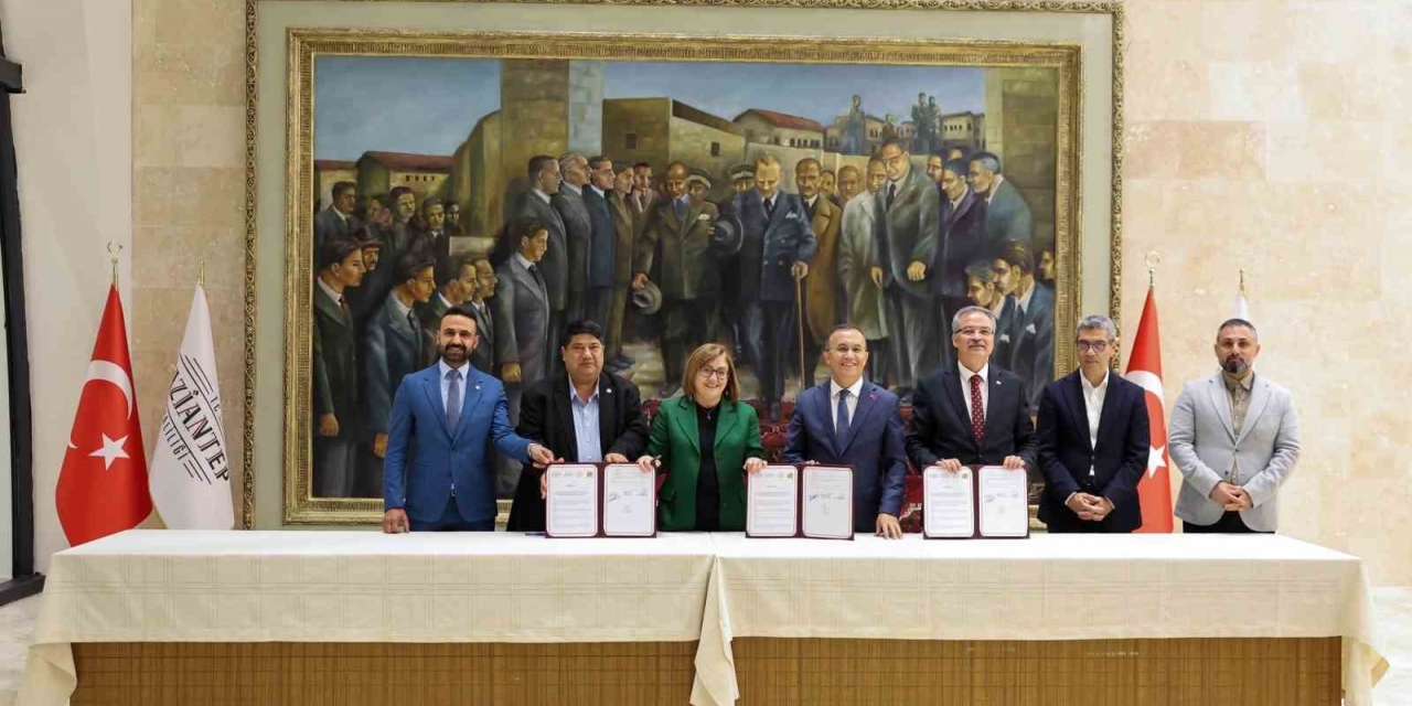Gaziantep’te Çölyak Hastası Öğrenciler İçin Okul Kantinlerine Glütensiz Ekmek Desteği
