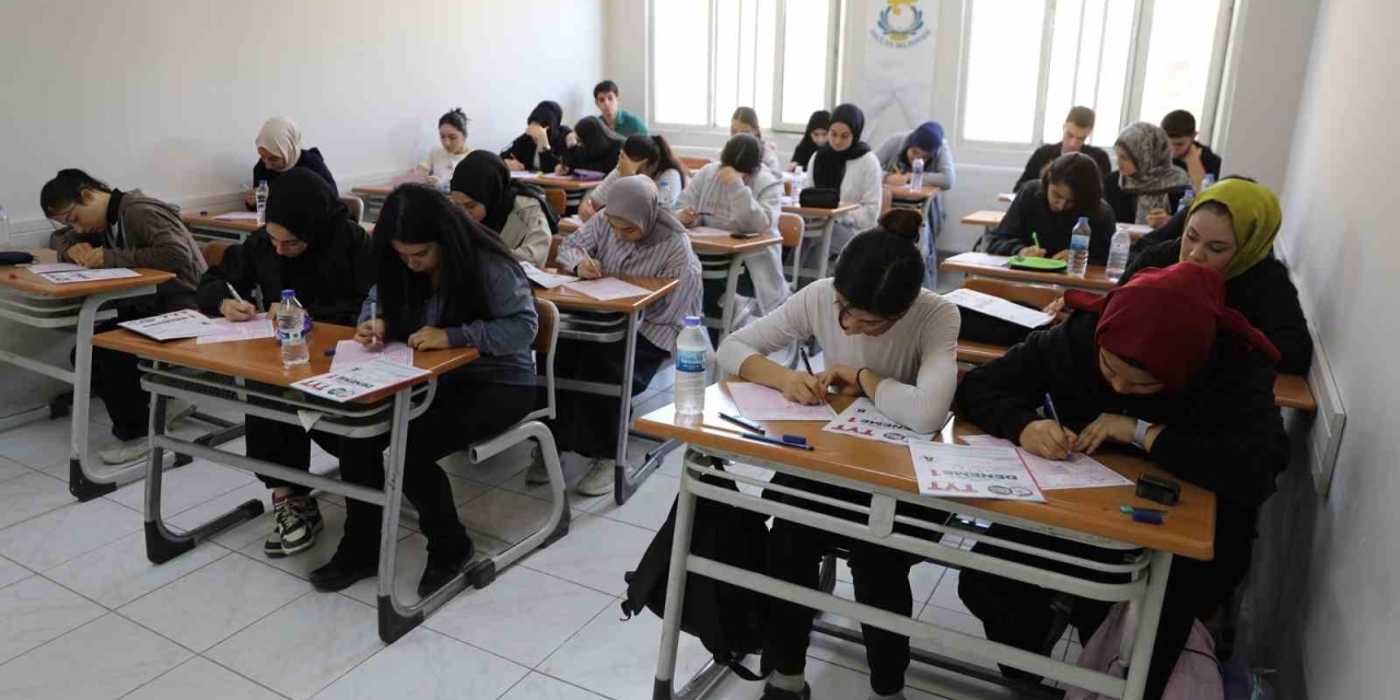 Haliliye Belediyesi’nden Öğrencilere Türkiye Geneli Deneme Sınavı