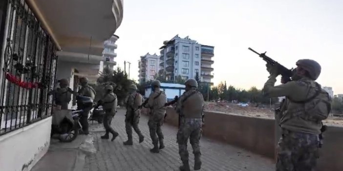 Özel Harekat Destekli Kaçak Elektronik Eşya Operasyonu: 5 Gözaltı