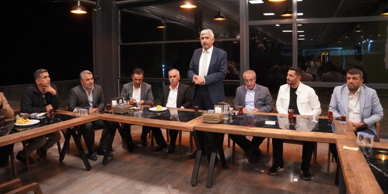 Başkan Hallaç, Muhtarlarla Bir Araya Geldi