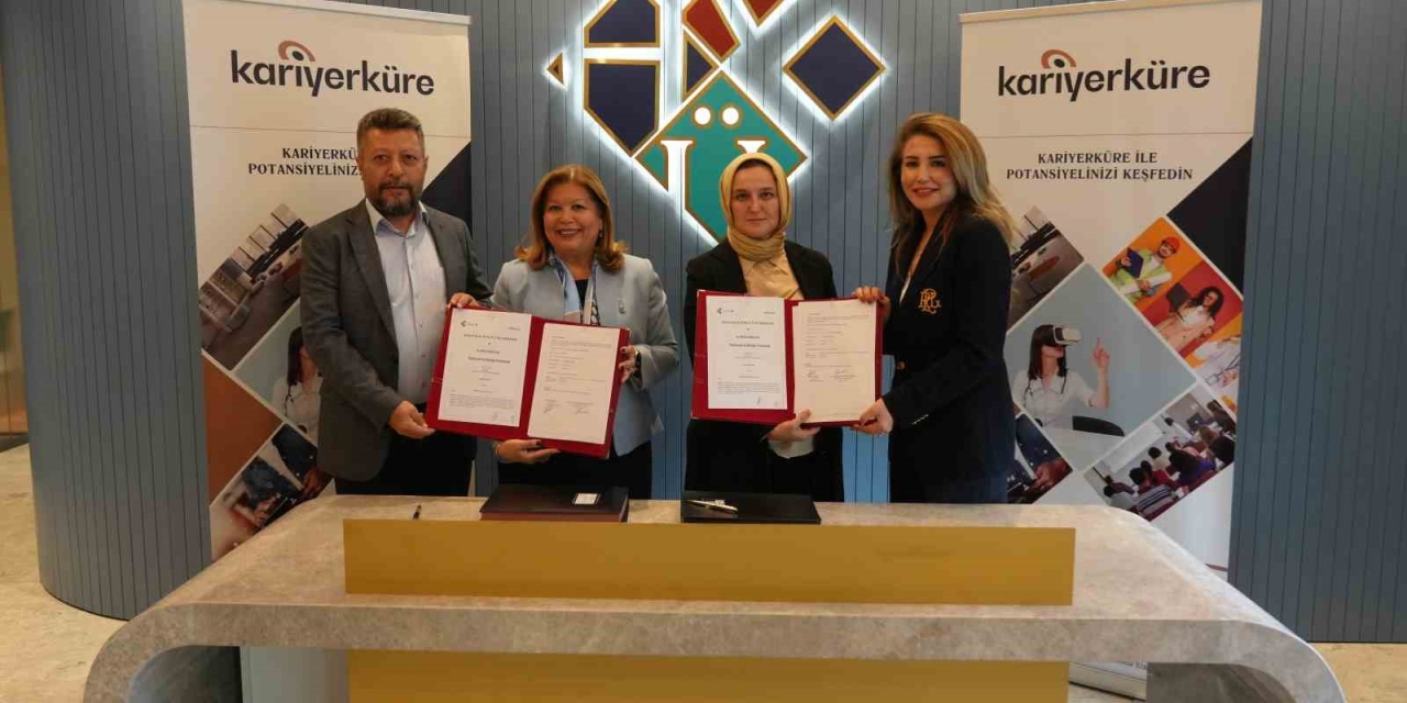 Hasan Kalyoncu Üniversitesi İle Kariyerküre Eğitim Arasında İş Birliği Protokolü İmzalandı