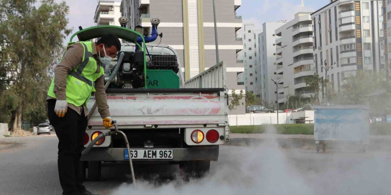 Büyükşehir Belediyesi Vektörle Mücadeleyi Sürdürüyor
