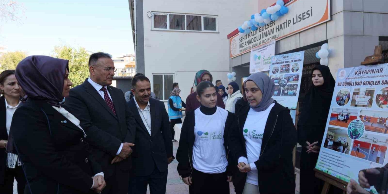 Diyarbakır’da Su Gönüllüsü Gençler Projesi
