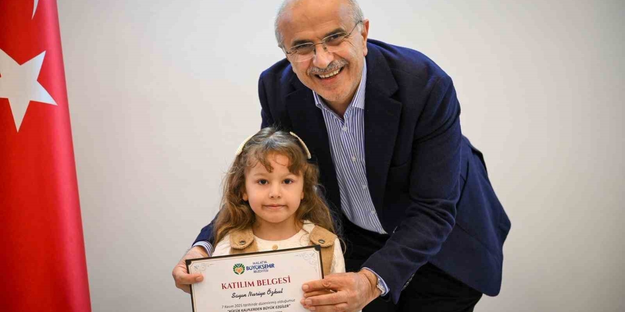 Minik Yüreklerden Başkan Er’e Anlamlı Ziyaret