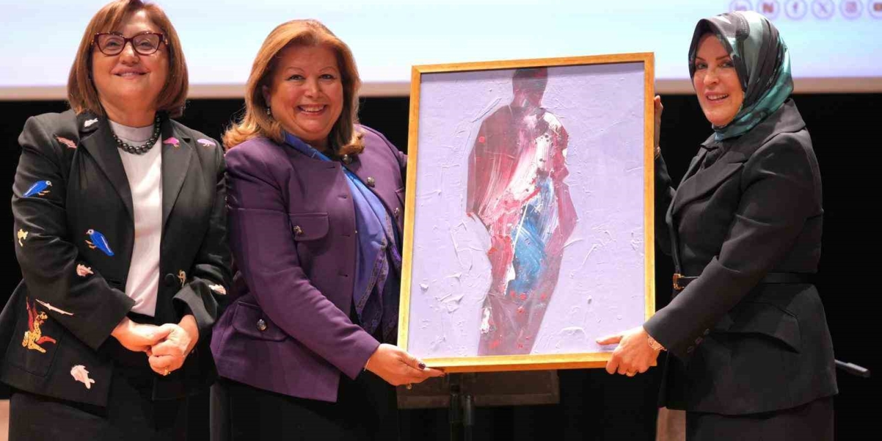 Hasan Kalyoncu Üniversitesi’nde 24 Kasım Öğretmenler Günü Coşkusu