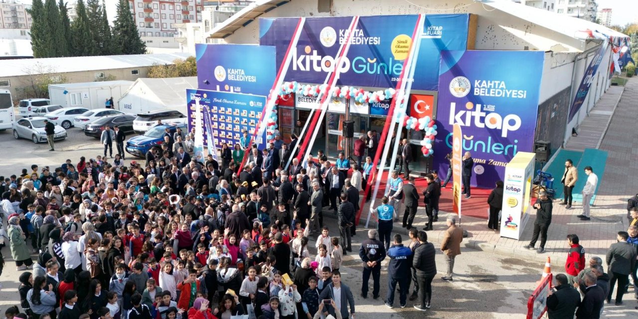 Kahta’da İlk Kitap Fuarı Açıldı