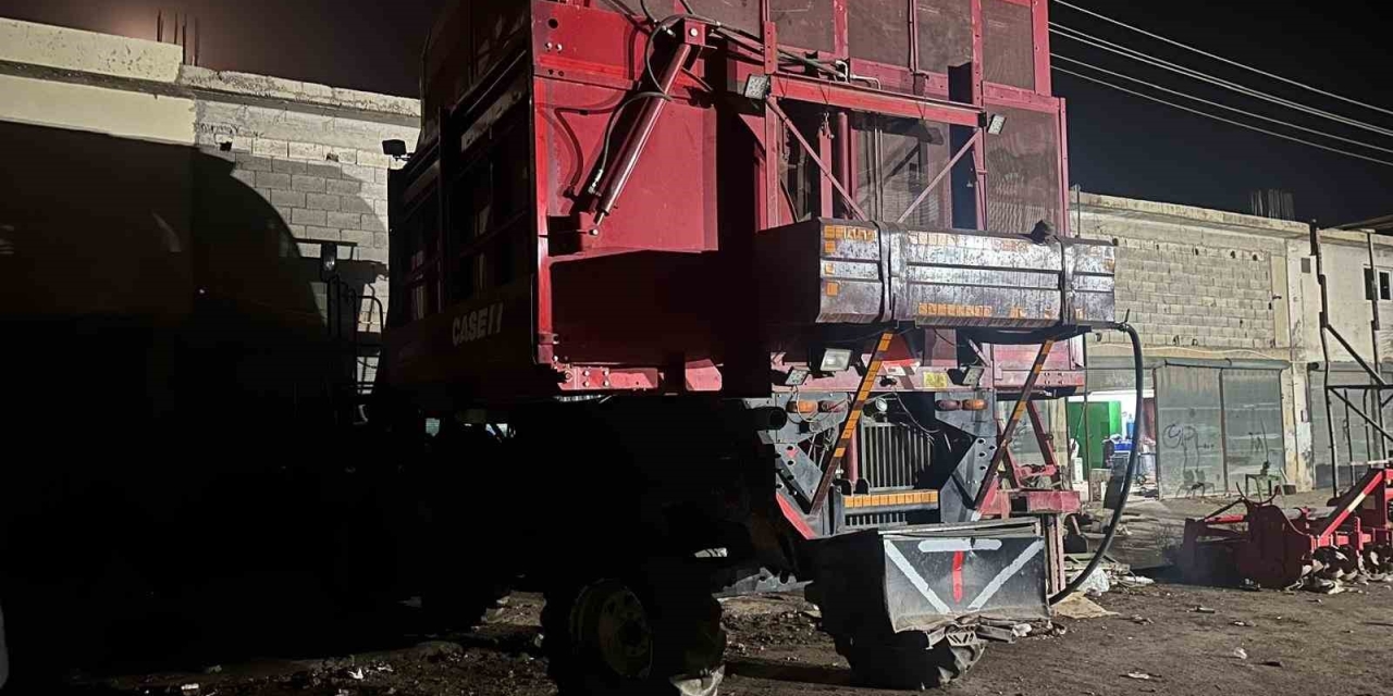 Şanlıurfa’da Biçerdöverin 1 Milyon Tl Değerindeki Parçaları Çalındı