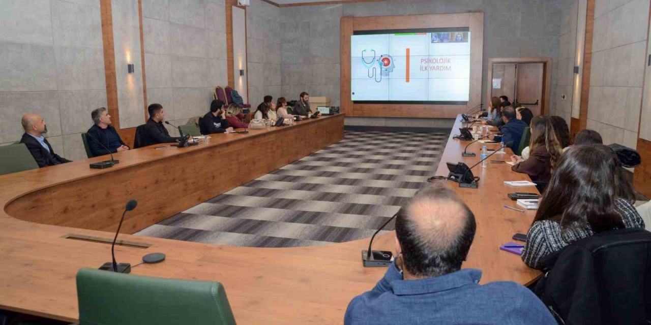 Dbb Personeline Psikolojik İlk Yardım Eğitimi Verildi