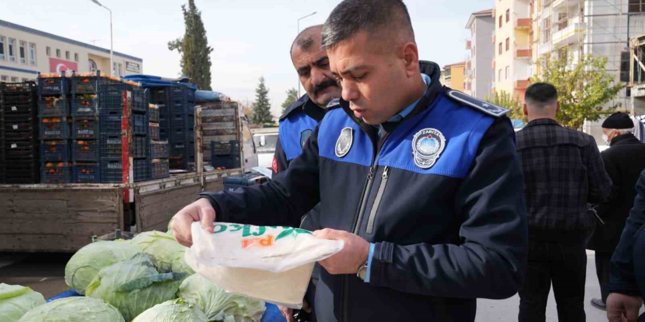 Battalgazi’de Zabıta Ekiplerinden Yol Güvenliği Ve Pazar Denetimi