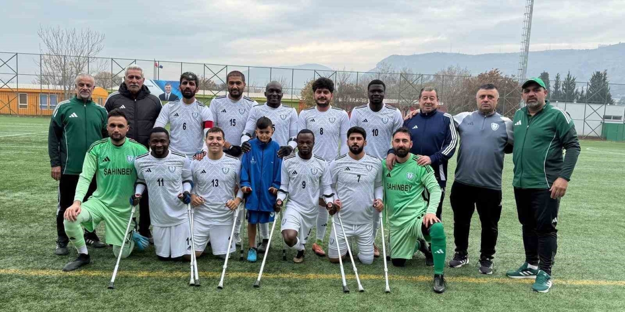 Şahinbey Amputeden Farklı Galibiyet 11-0