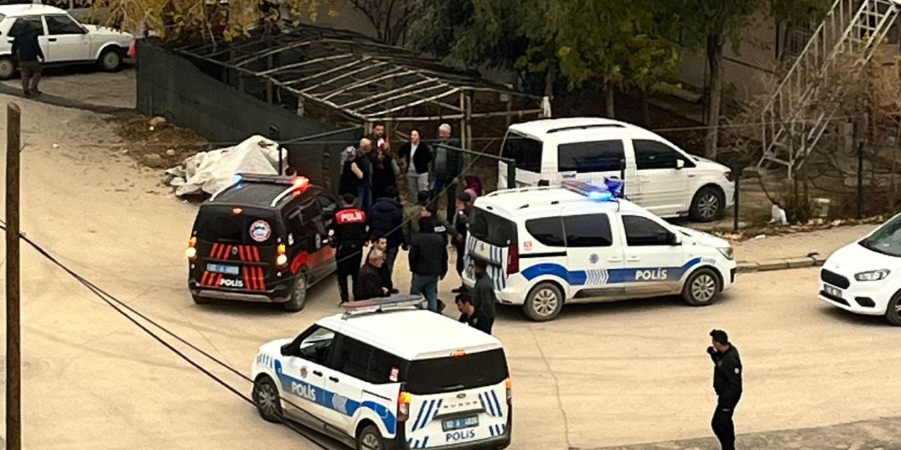 İki Grup Arasında Kavga:  5 Yaralı