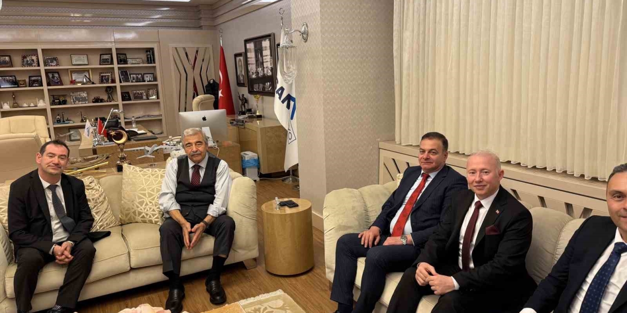 Türkiye’nin İlk Serebral Palsili Uzay Mühendisi Karakaş, Konukoğlu’nu Ziyaret Etti