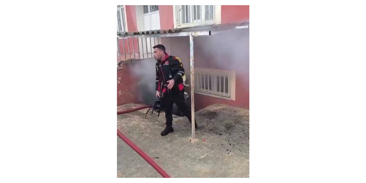 Okulun Bodrum Katında Korkutan Yangın