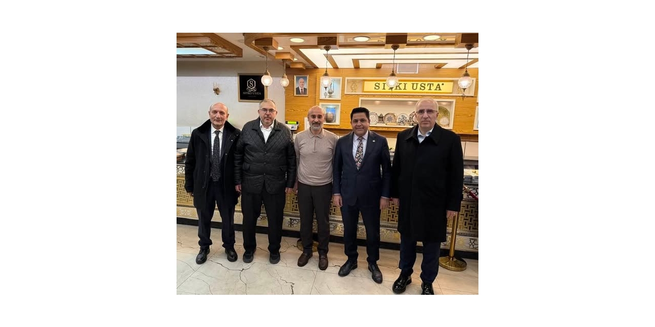 Siyasilerin Uğrak Noktası Sıtkı Usta