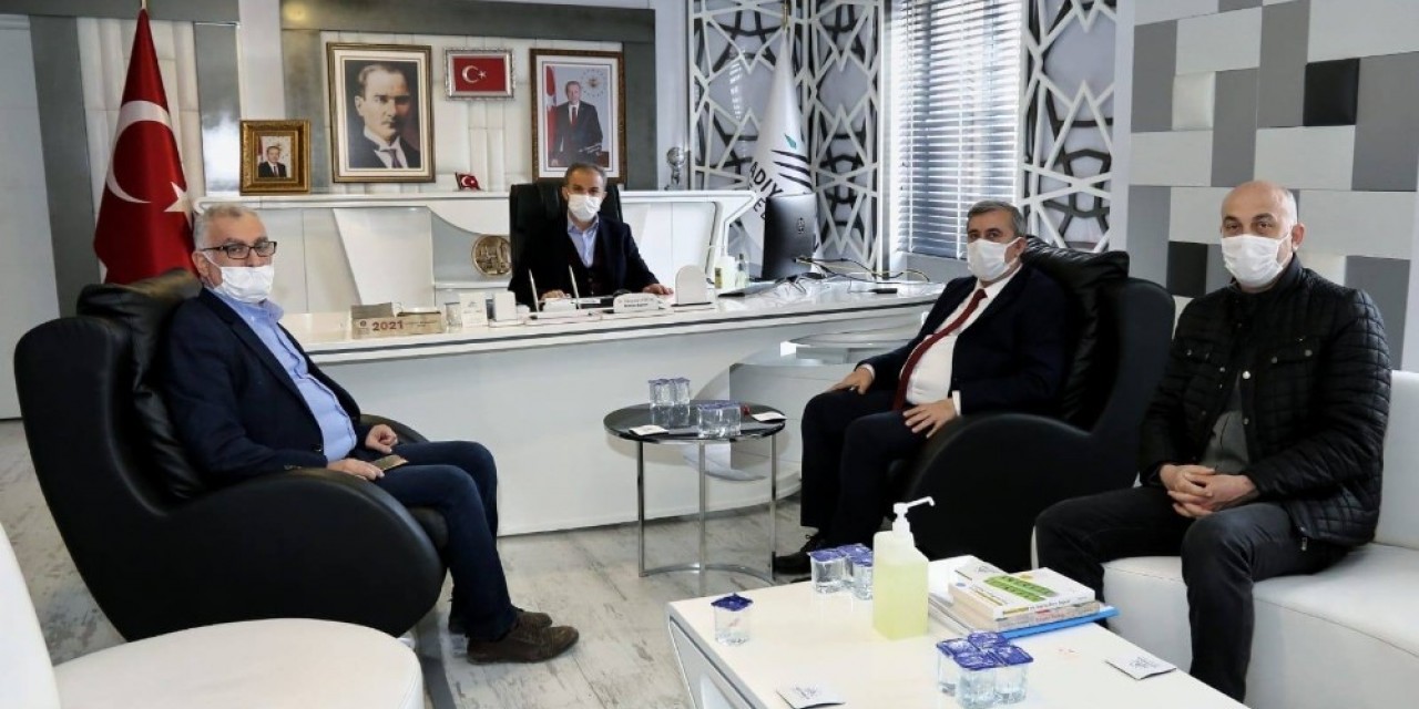 Başkan Kılınç, Müdür Ertürk İle Bir Araya Geldi