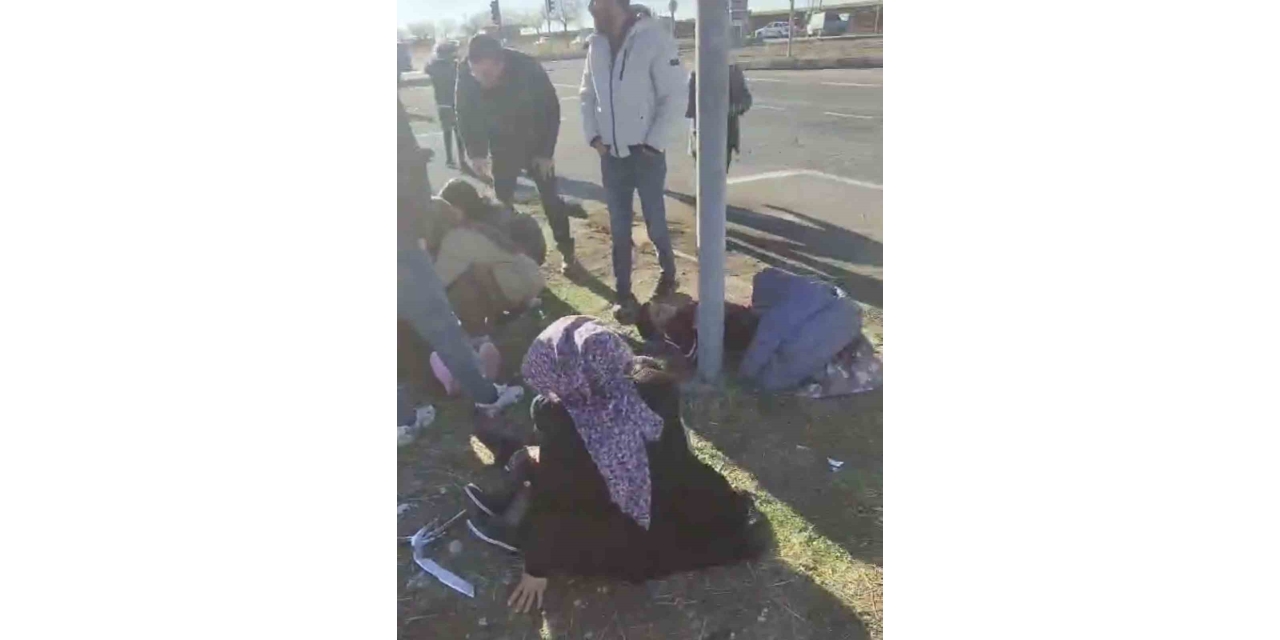 Adıyaman’da İki Otomobil Çarpıştı: 1 Ölü, 8 Yaralı