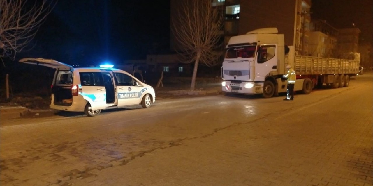 Ağır Ticari Araçlar Denetlendi